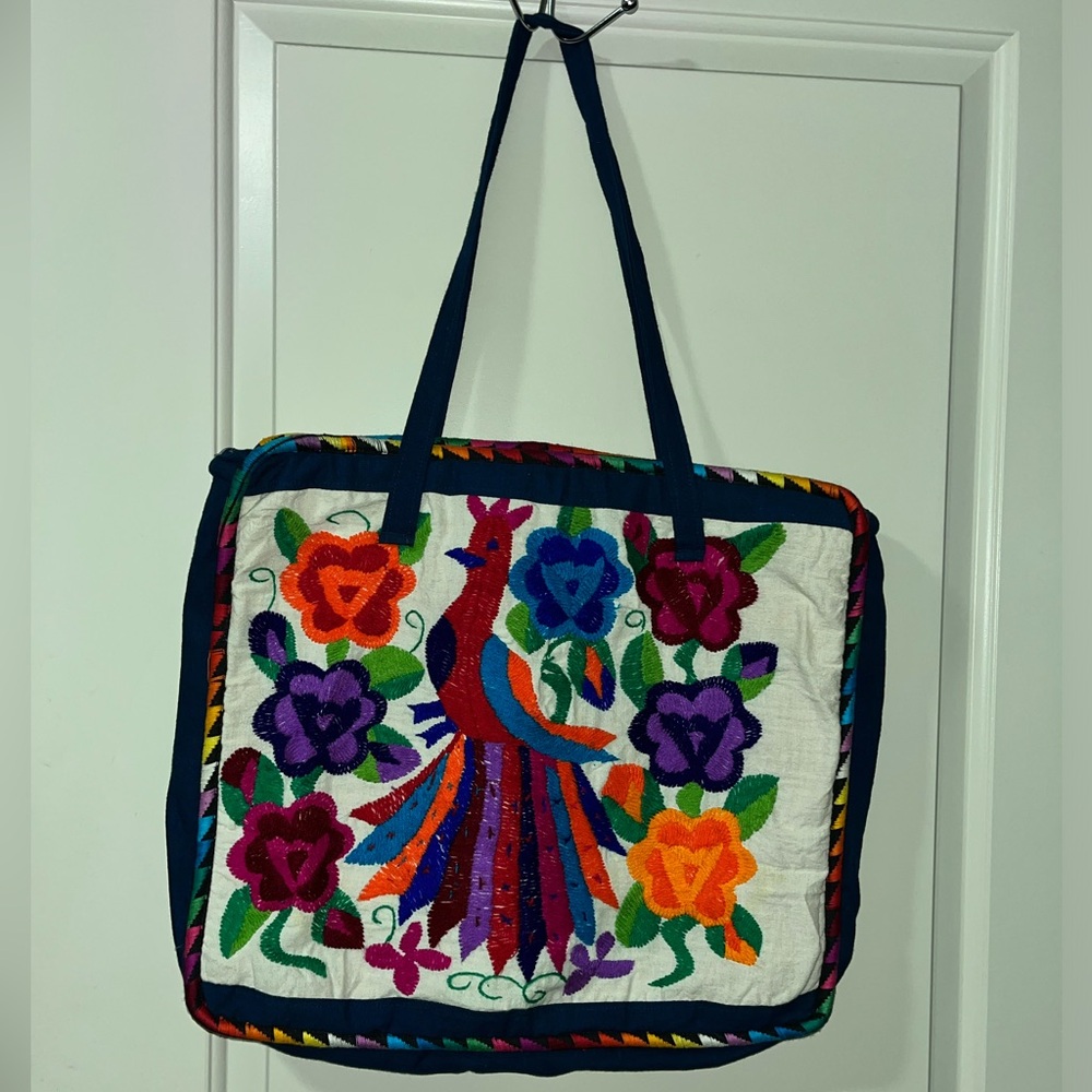 🔴Vintage Mexicana embroidered Tote NWOT